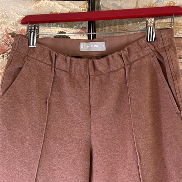 EVERLANE THE DREAM PLEATED KNIT CROP HEATHERED  AUBURN PANT SZ S - Picture 2 of 15